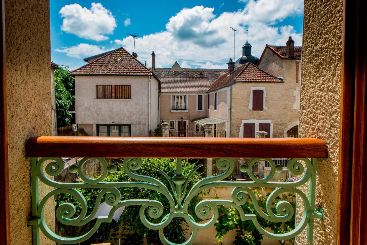 Aupres Du Chateau Tanlay Екстериор снимка